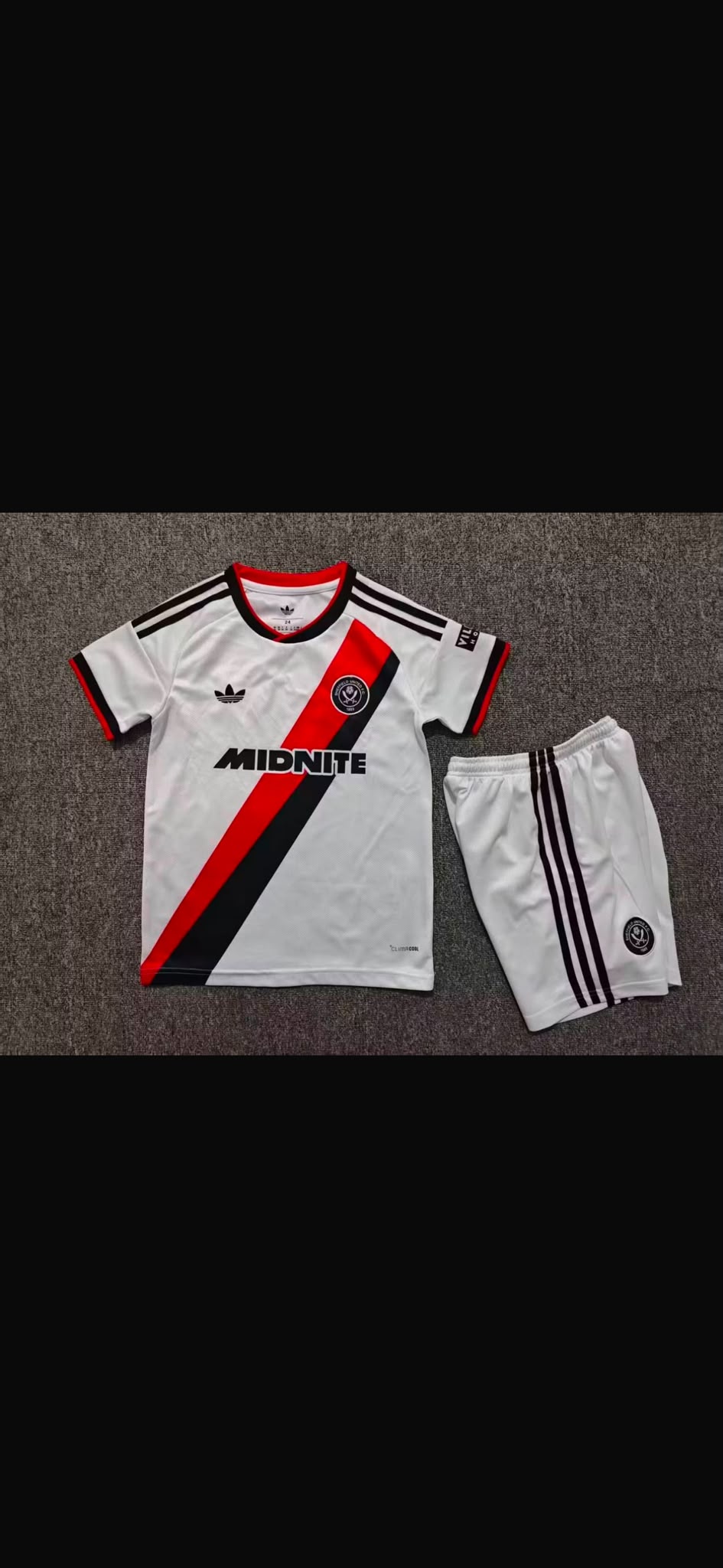 Sheffield United Away football shirt