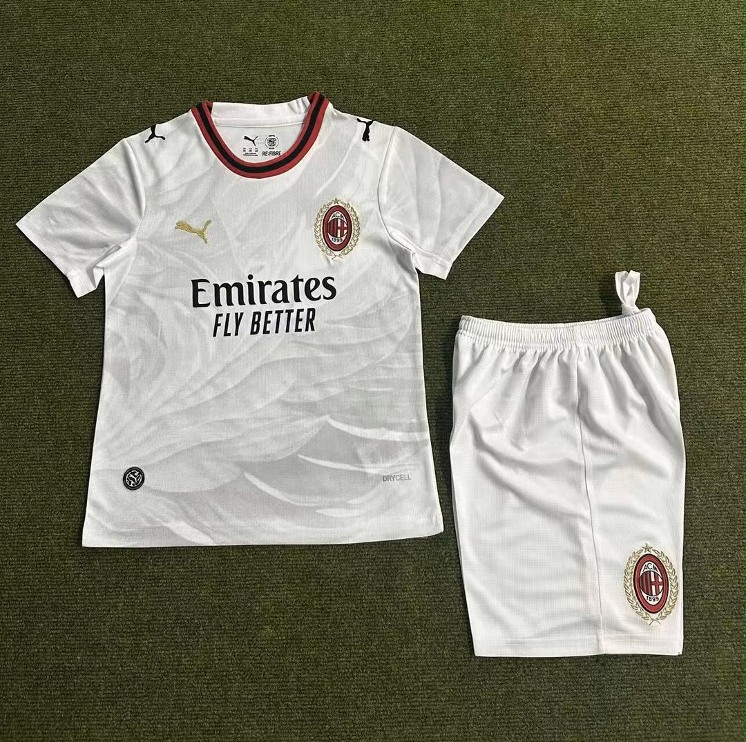 AC Milan Away football shirt