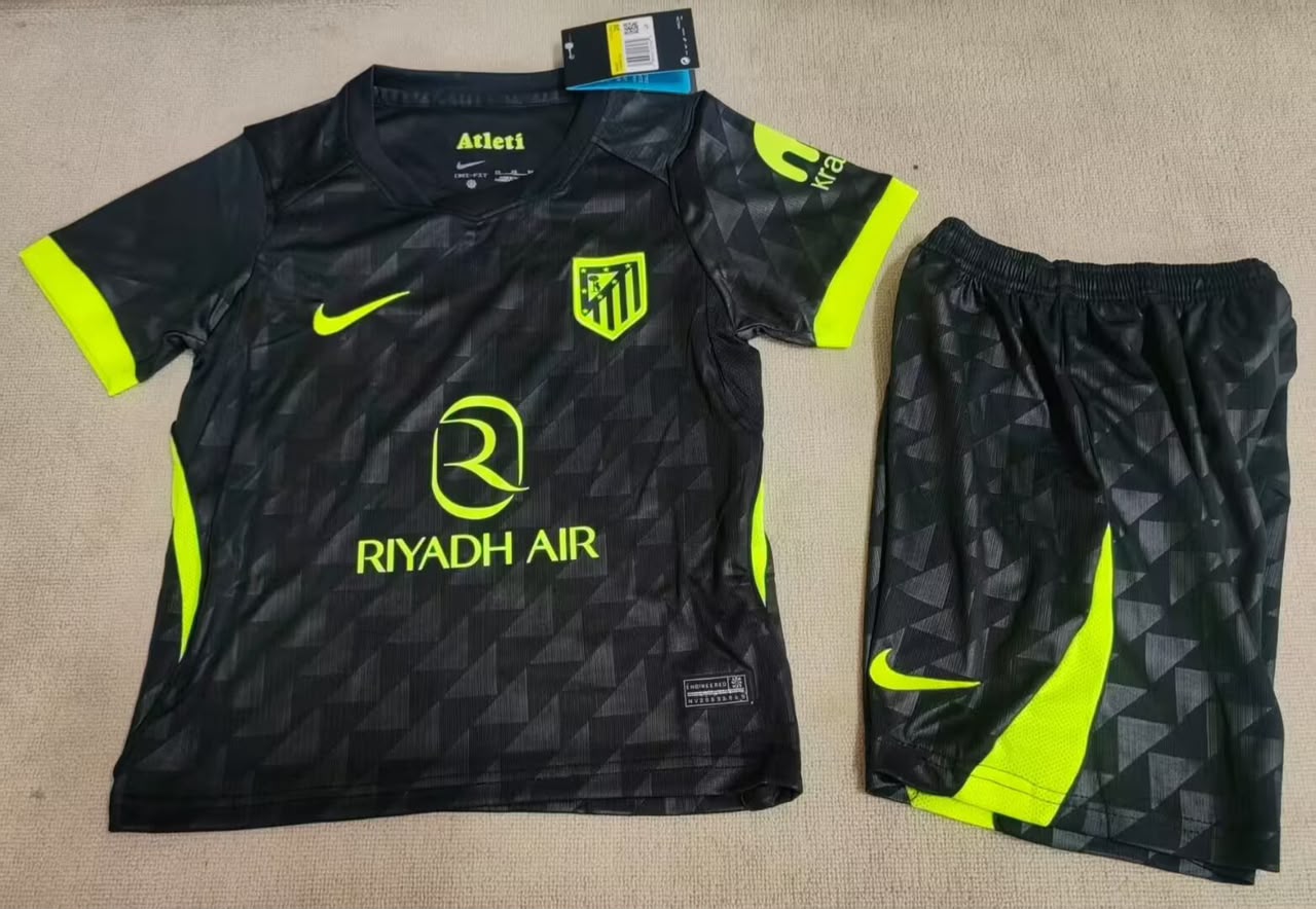 Atletico Madrid Away football shirt