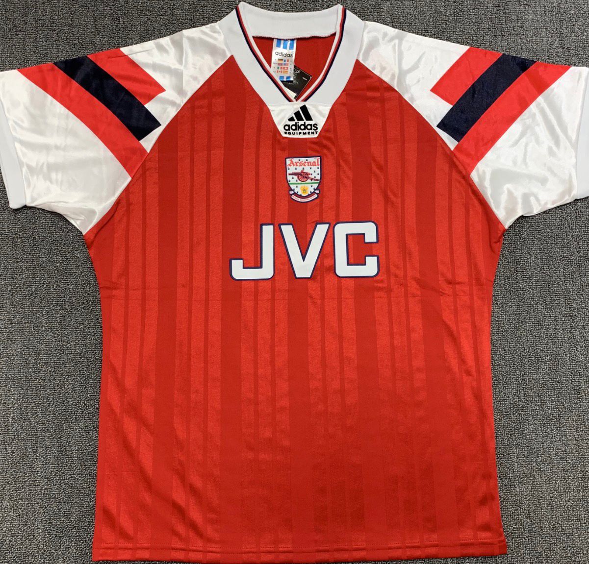 Arsenal JVC Home football shirt