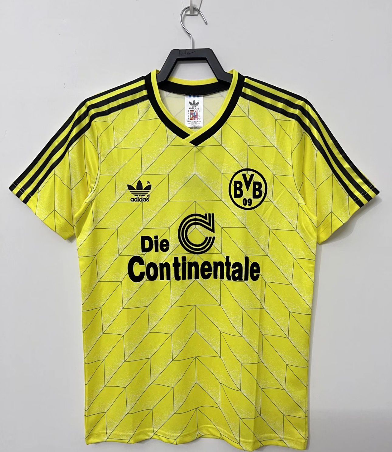 Dortmund Die Continentale football shirt