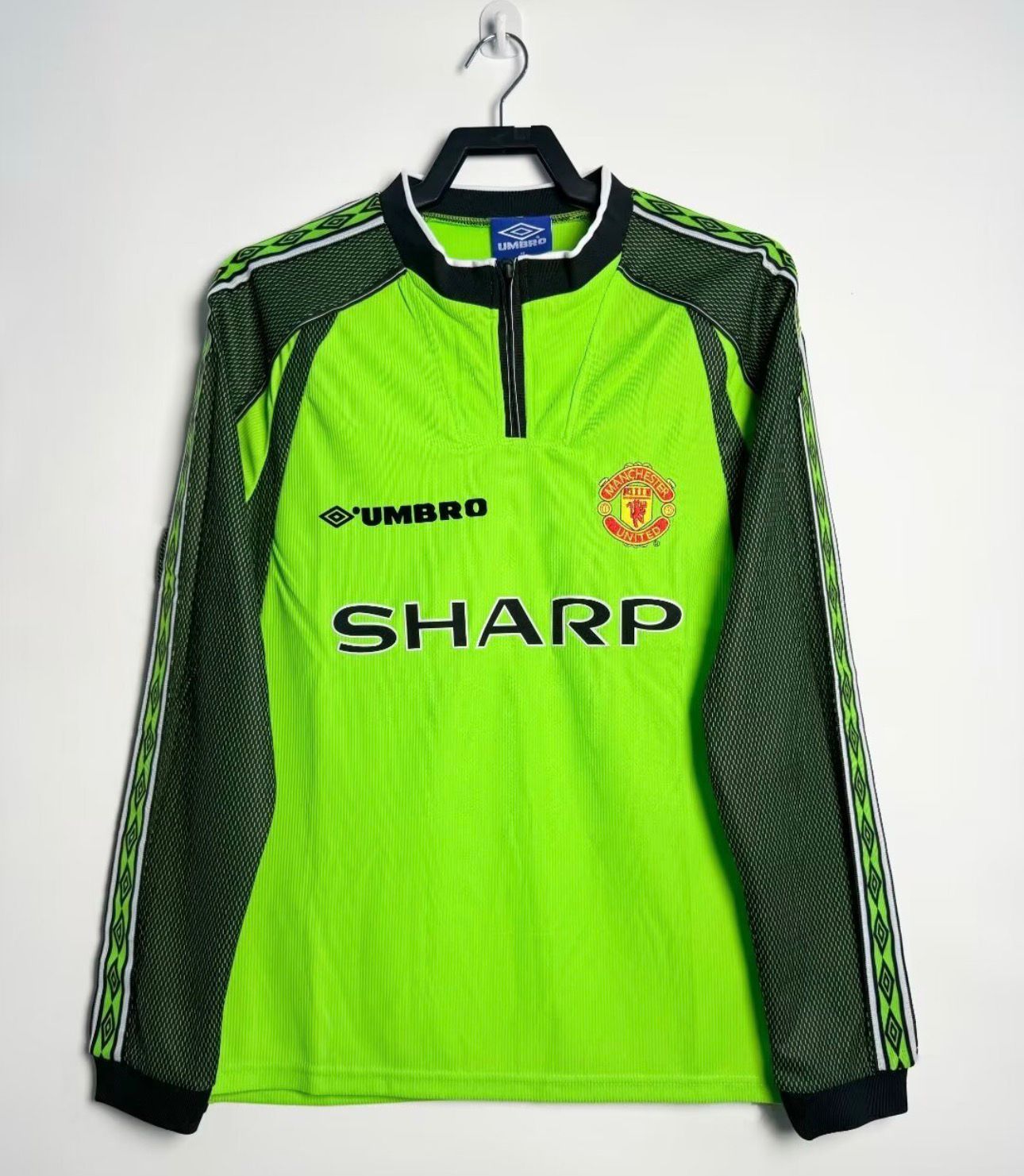 Man United Sharp Keeper football shirt