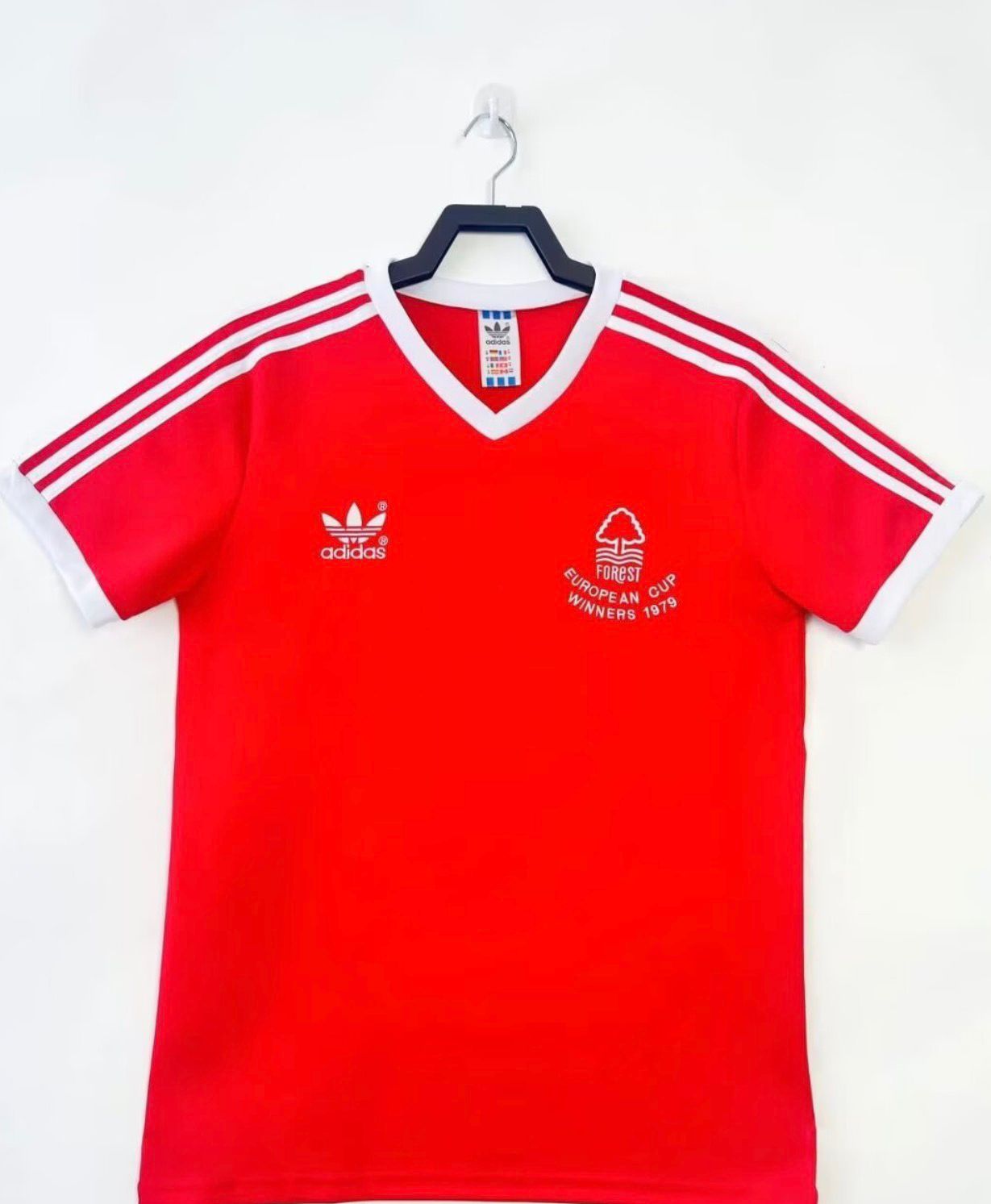 Nottingham Forest Home football shirt